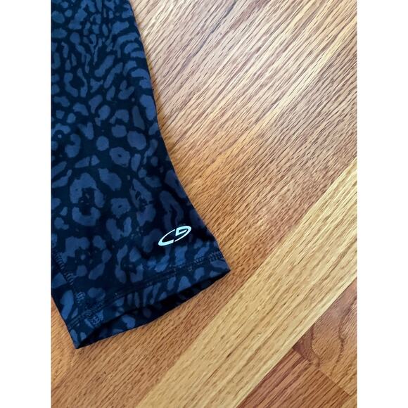 Columbia black/gray print  Duo Dry leggings XL‎ comfy stretchy - Picture 2 of 4